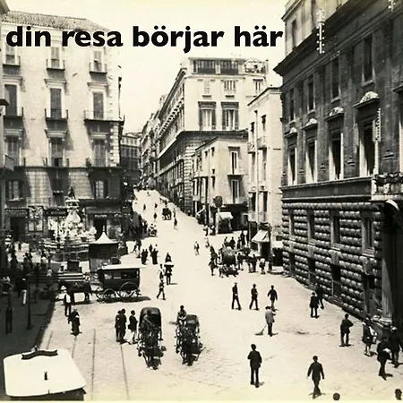 לינה וארוחת בוקר Es