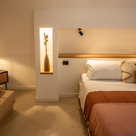 Bed & Breakfast Es 4*